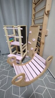 Barevná montessori houpačka - duha - 15