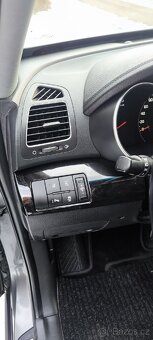 Kia Sorento 2.2 crdi 4x4, 7 míst - 15