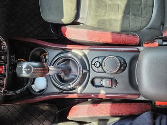 Mini Clubman, JCW All 4, 2,0i, původ ČR, servis BMW - 15