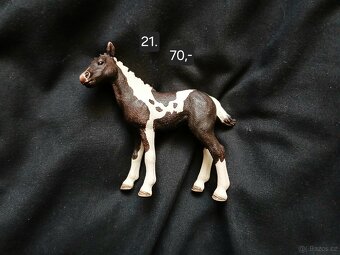 SCHLEICH koně a pejsci - 15