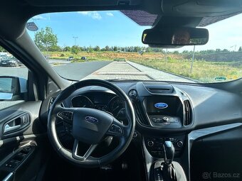 Ford Kuga 2,0 TDCI 110kw r..v. 2017 - 15