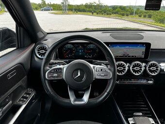 Mercedes-Benz GLB - 15
