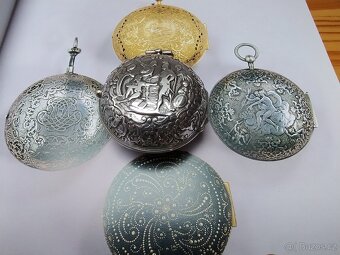 Stříbrné hodinky špindlovky oignon 18. století - 15