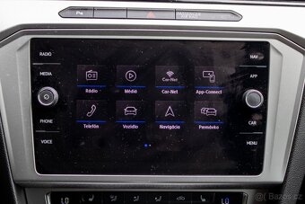 Volkswagen Passat Variant 2.0 TDI BMT DSG - 15