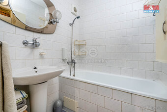 Pronájem bytu 4+kk, 86 m², Praha, ul. Vackova - 15