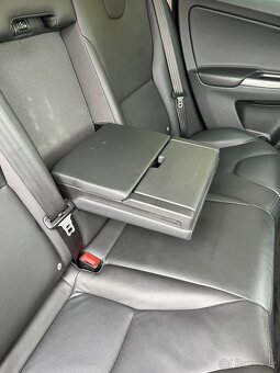 Volvo XC60 Summum 2014, tažné, serviska NOVÁ CENA - 15