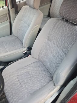 Dacia Logan MCV 1.6 LPG,výbava Laureate,bez rezu,jede krásně - 15