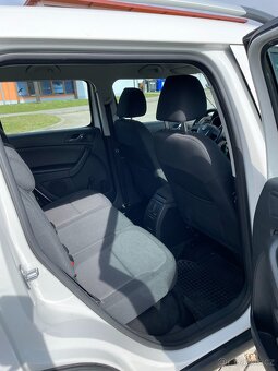 Škoda Yeti 1.2 TSI 77 Kw Jen 85tkm TOP STAV - 15