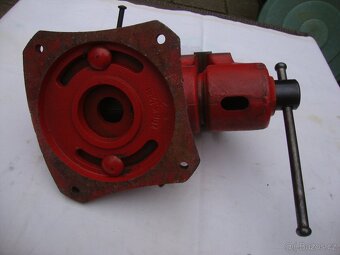 Svěrák YORK 125mm červený zachovalý otočná základová deska - 15
