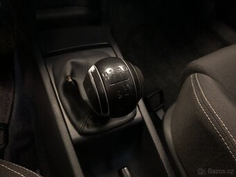 ŠKODA FABIA COMBI 1.4 16V SPORT - 15