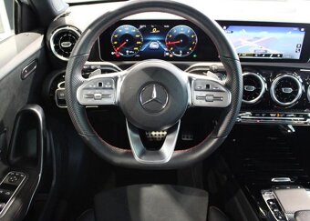 Mercedes-Benz Třídy A 200 AMG Line Fullservis / LED benzín - 15