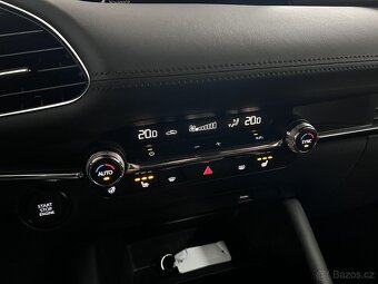 Mazda 3 2.0i Skyactiv-G 90 kW 2020 Bose Servis DPH - 15