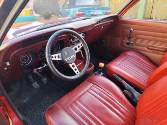 Ford Cortina - 15