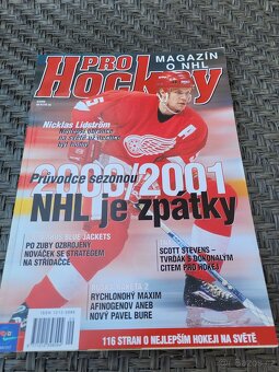 Pro Hockey Magazín CZ, 18 čísel, období 99/00 - 15