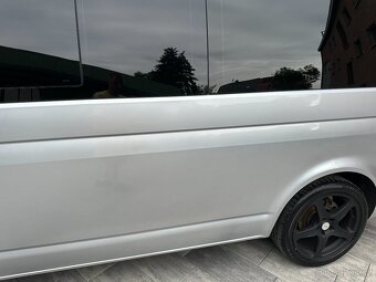 VW CARAVELLE T5, 2,5 TDI, 128KW - 15