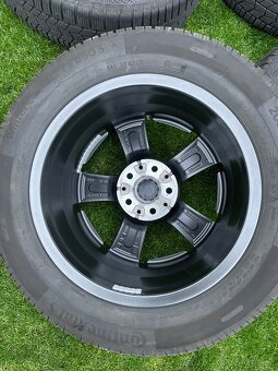 Sada zimních kol 17" BMW Star Spoke 875, X1/X2, U11/U10 - 15