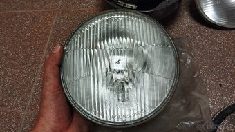Hrnce, paraboly, obrámování na ŠKODA 100, 110ls, Škoda 110R - 15