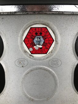 Volkswagen Passat B7 variant 2.0tdi - 15