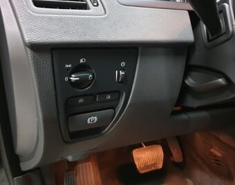 Volvo XC90 2.4 D5 AWD 147KW model 2014 - 15
