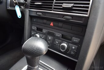 Audi A6 4F 3.0TDi QUATTRO/AUT/KŮŽE/AC/ - 15