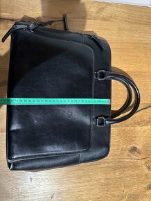 černá kožená taška Baťa - 15