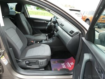 Volkswagen Passat 1.4 TSi 90kW serviska, 2x kola - 15