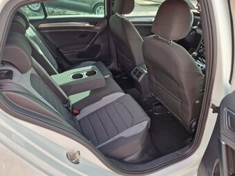 Volkswagen Golf 1,0 TSI 81 KW R-line - 15
