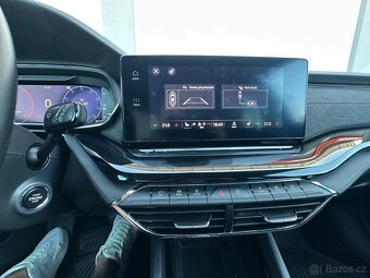 Škodu Octavia Style plus 2.0 TDI 110 kW DSG – TOP výbava - 15