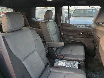 Lexus GX550, 3,5l twin turbo, US specifikace - 15