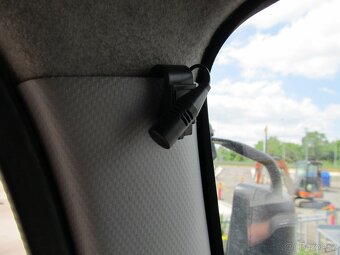 Isuzu N1R 3.0 skříň ČR 1.maj - 15