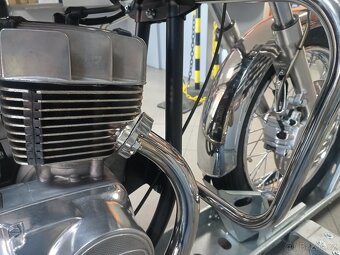 Prodám novou  Limitku Jawa 350 2T retro 7 kus ze 40 - 15