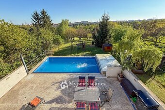 Prodej rodinného domu 5+1, 378 m2 - Znojmo, ev.č. LU2509 - 15