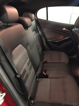 Mercedes-Benz GLA 200d 4MATIC (2017) – spolehlivý parťák - 15