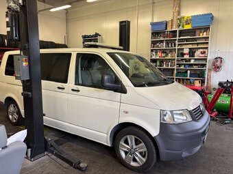 Prodám VW Transportér T5 1.9TDI Long - 15