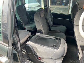 Peugeot 807, 2,0 Hdi 100 Kw, 7 míst Rok výroby: 7/2007 - 15