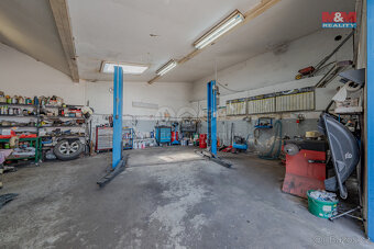 Prodej obchodního objektu, 200 m², Šarovy - 15