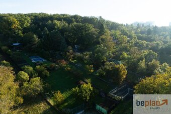 Prodej zahrady s chatou a navazujících pozemků v Bosonohách - 15