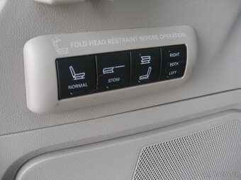 LANCIA VOYAGER ,2.8 DS,130KW,AUTOMAT, TOP VÝBAVA - 15