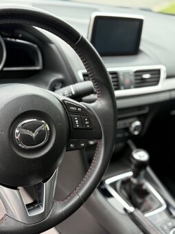 Mazda 3 sedan 2.2 skyactiv-D 110kw—2015–MANUÁL—KŮŽE—BOSE— - 15