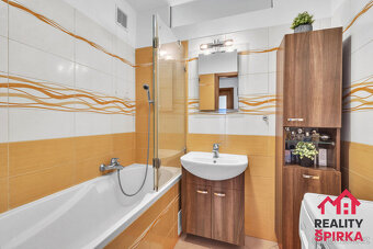 Prodej bytu 3+1, balkon, Lanškroun, ul. Čelakovského, okr. Ú - 15