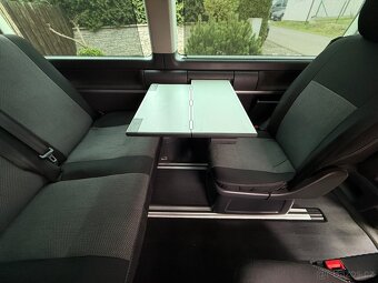 VOLKSWAGEN MULTIVAN T5 GP 2,0 TDI TEAM / 103 kW - 15