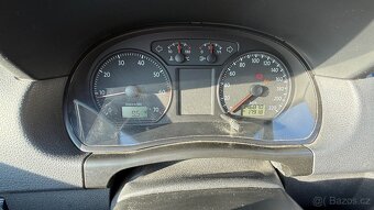 Volkswagen Polo 2009 - 15