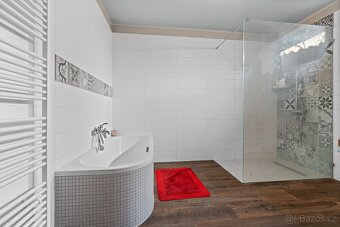 PRODEJ RODINNÉHO DOMU LUHAČOVICE - 15