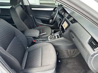 2.0 tdi 110kw, DRIVE, 6st. manuál, 249000km, FullLed, Navi - 15