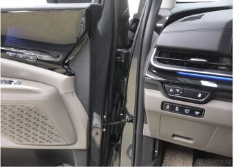 Kia Carnival 2.2-7 MÍST-DODÁNÍ 6/2025 - 15