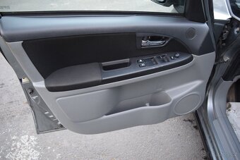 Suzuki SX4 1.6 VVT 88kw 4×4 NAVI KESSY TAŽ - 15
