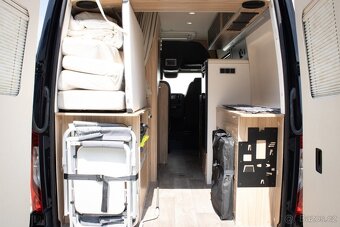 Hymer GRAND CANYON S CROSSOVER MERCEDES-BENZ - 15