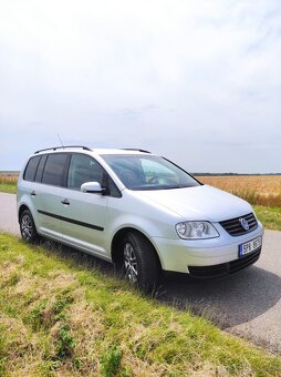 VW Touran 1,6 16V MPi 75 kW - 15