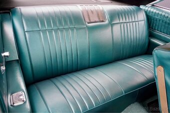 1966 Pontiac Bonneville Coupe - 15