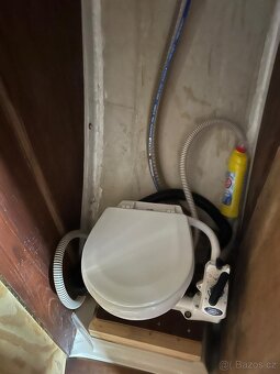 Kajutová plachetnice C&C30 - 15